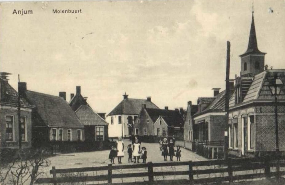 Woonkamer hoek met balken